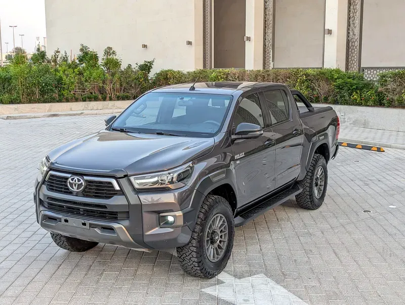 تويوتا هيلوكس 2022